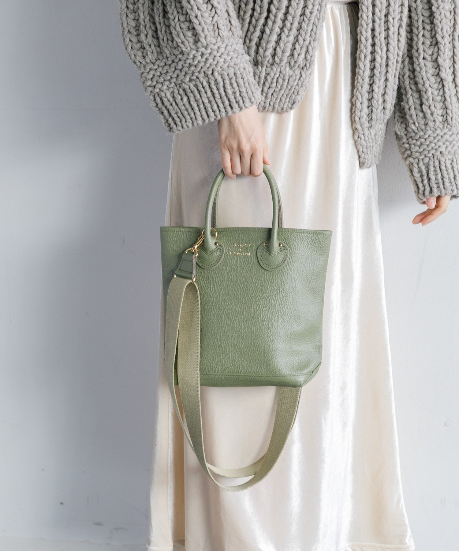 【WOMEN】YOUNG & OLSEN TDS EMBOSSED LEATHER HAVERSACK S