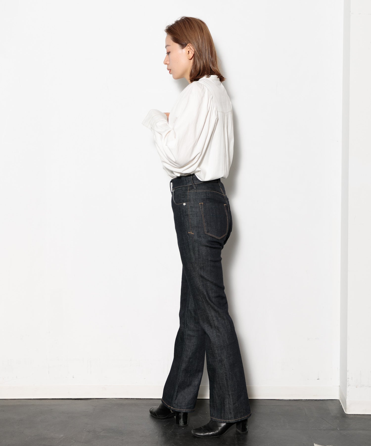 【美品】YANUK セミフレア ワンウォッシュ インディゴ 24 SALE】セミフレア | WOMENS BOTTOMS SALE | YANUK ONLINE STORE