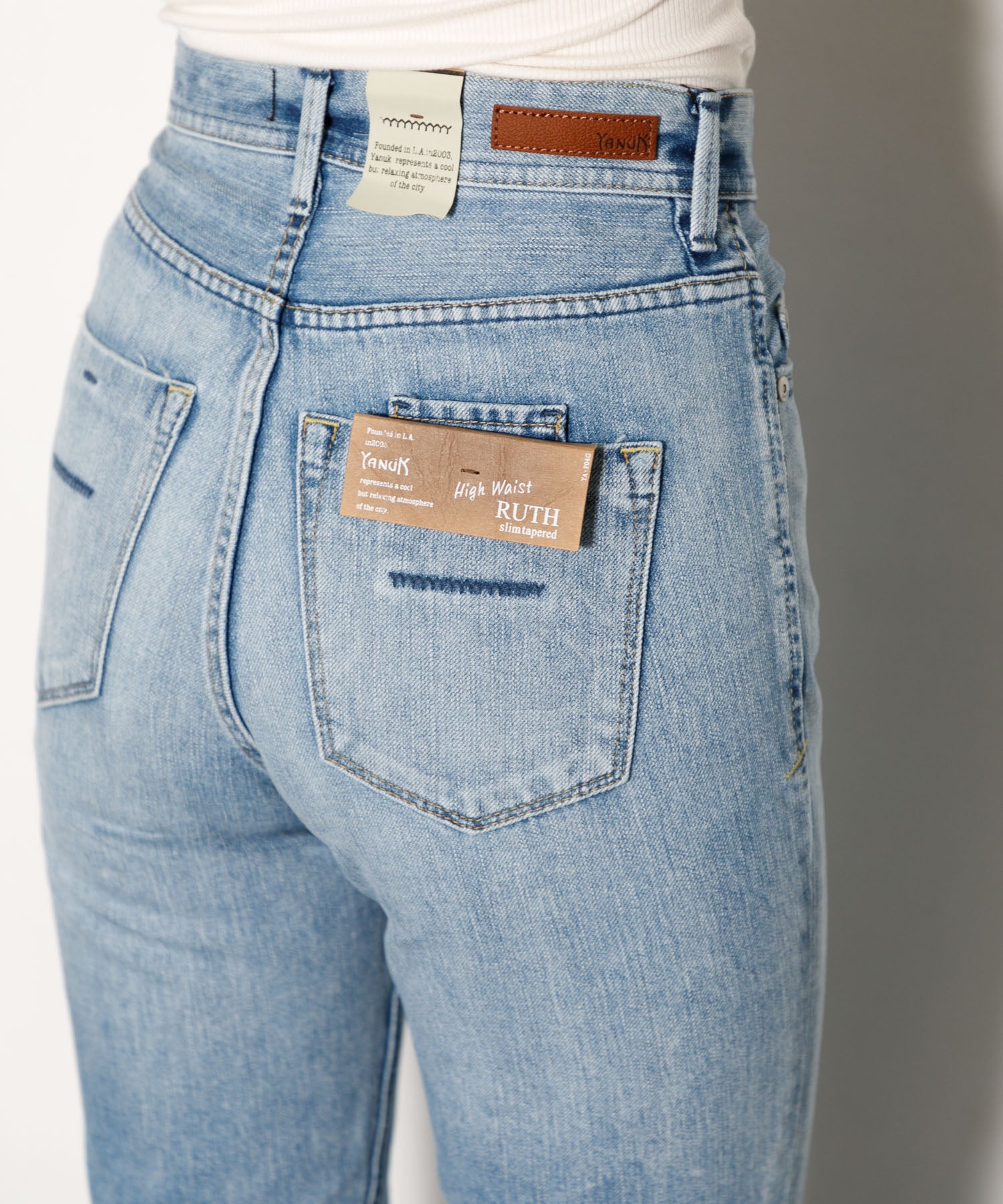 YANUK High Waist RUTH ライトブルーデニム YANUK High Waist RUTH ライトブルーデニム SALE】Trick Denim