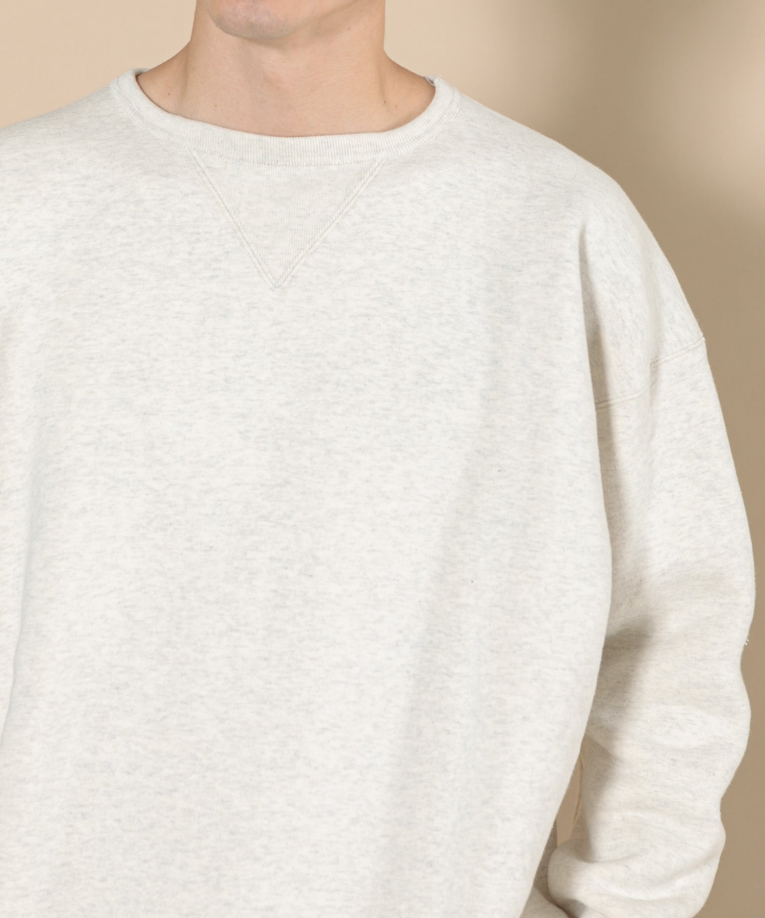 YOUNG & OLSEN TDS 別注SIMPLE V SWEAT OVERSIZE-