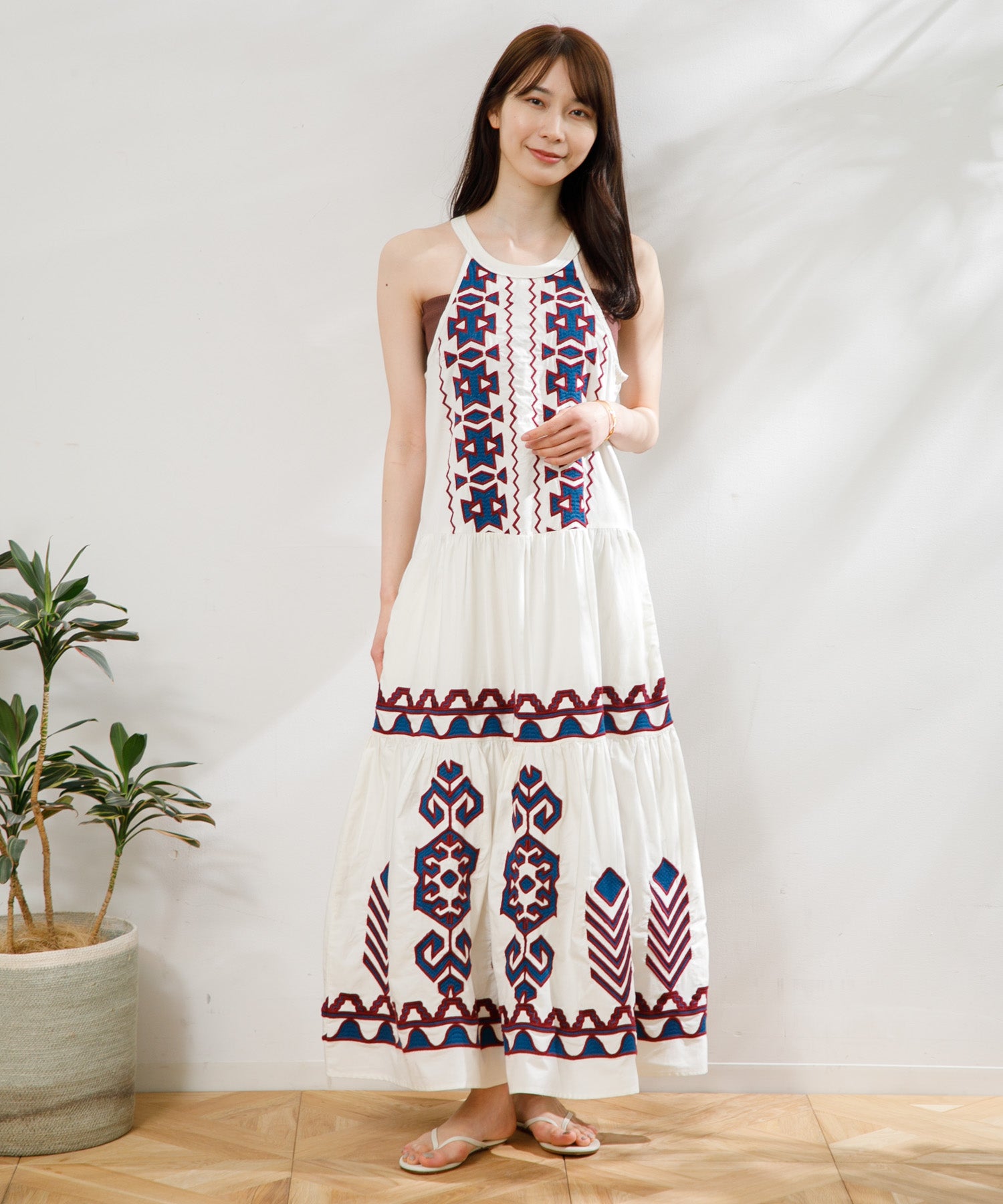 WOMEN】LEIN 幾何学柄刺繍ワンピース – AMERICAN RAG CIE