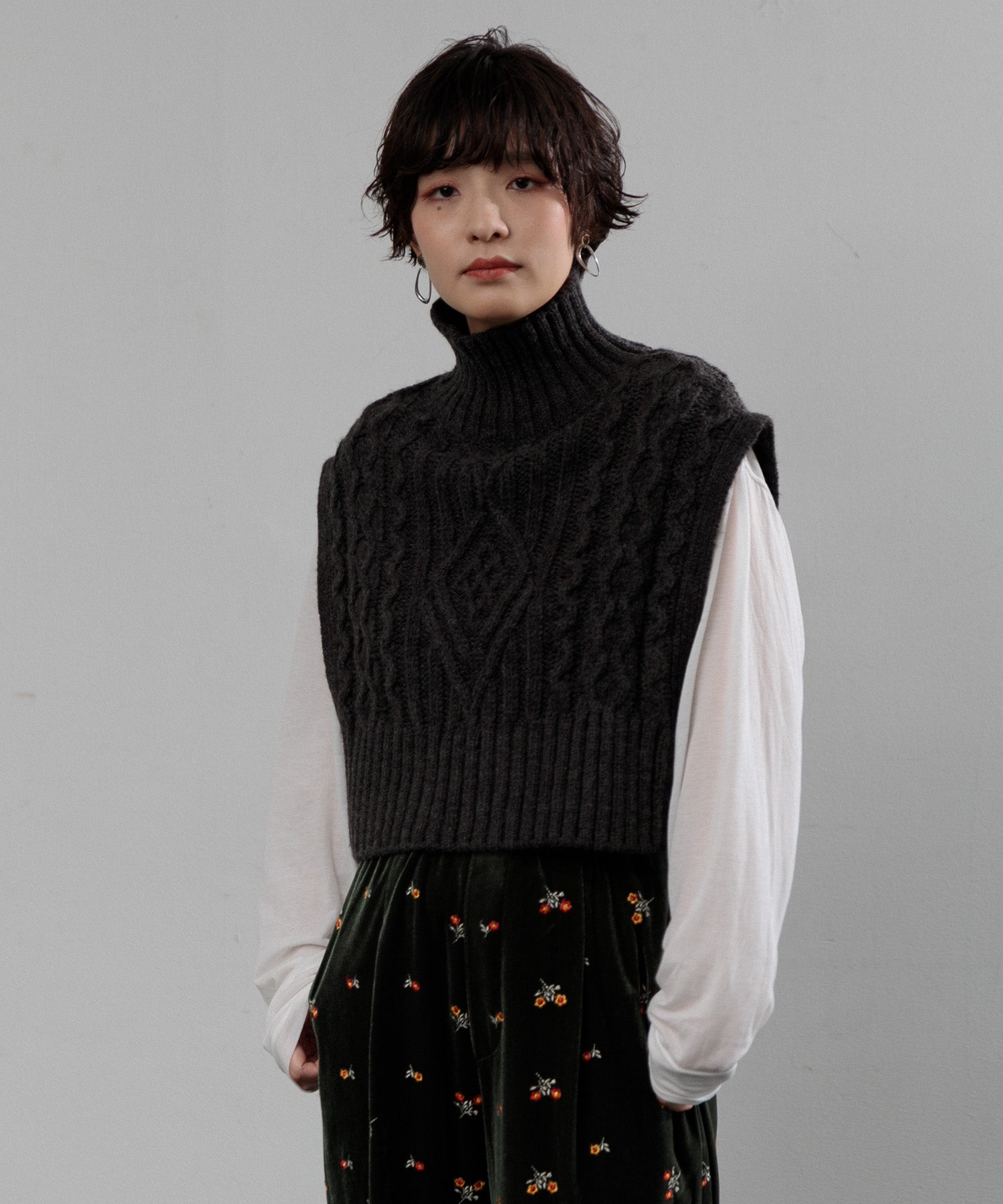 WOMEN】タートルケーブルニットベスト – AMERICAN RAG CIE