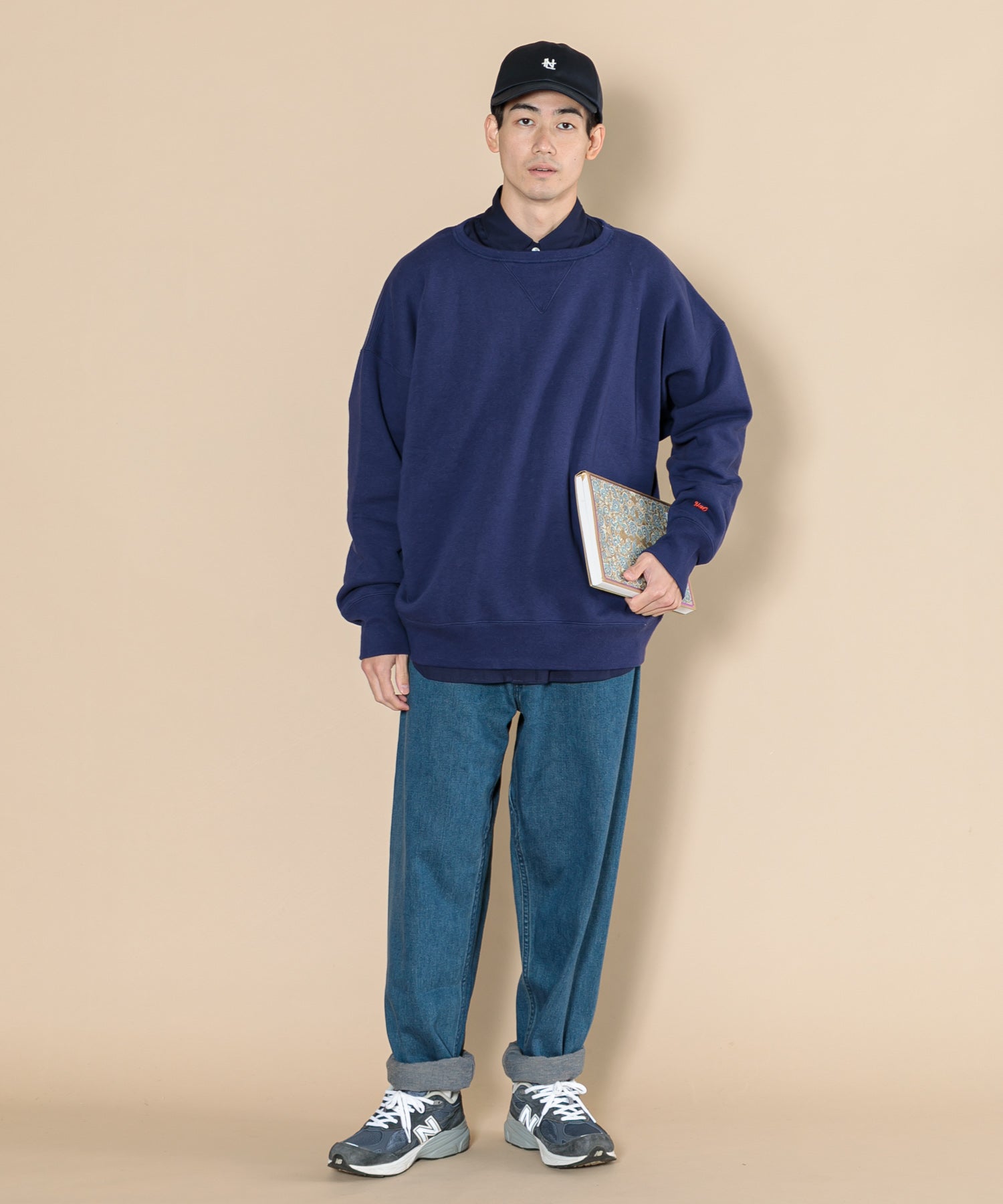 MEN】YOUNG & OLSEN TDS 別注SIMPLE V SWEAT OVERSIZE – AMERICAN RAG CIE