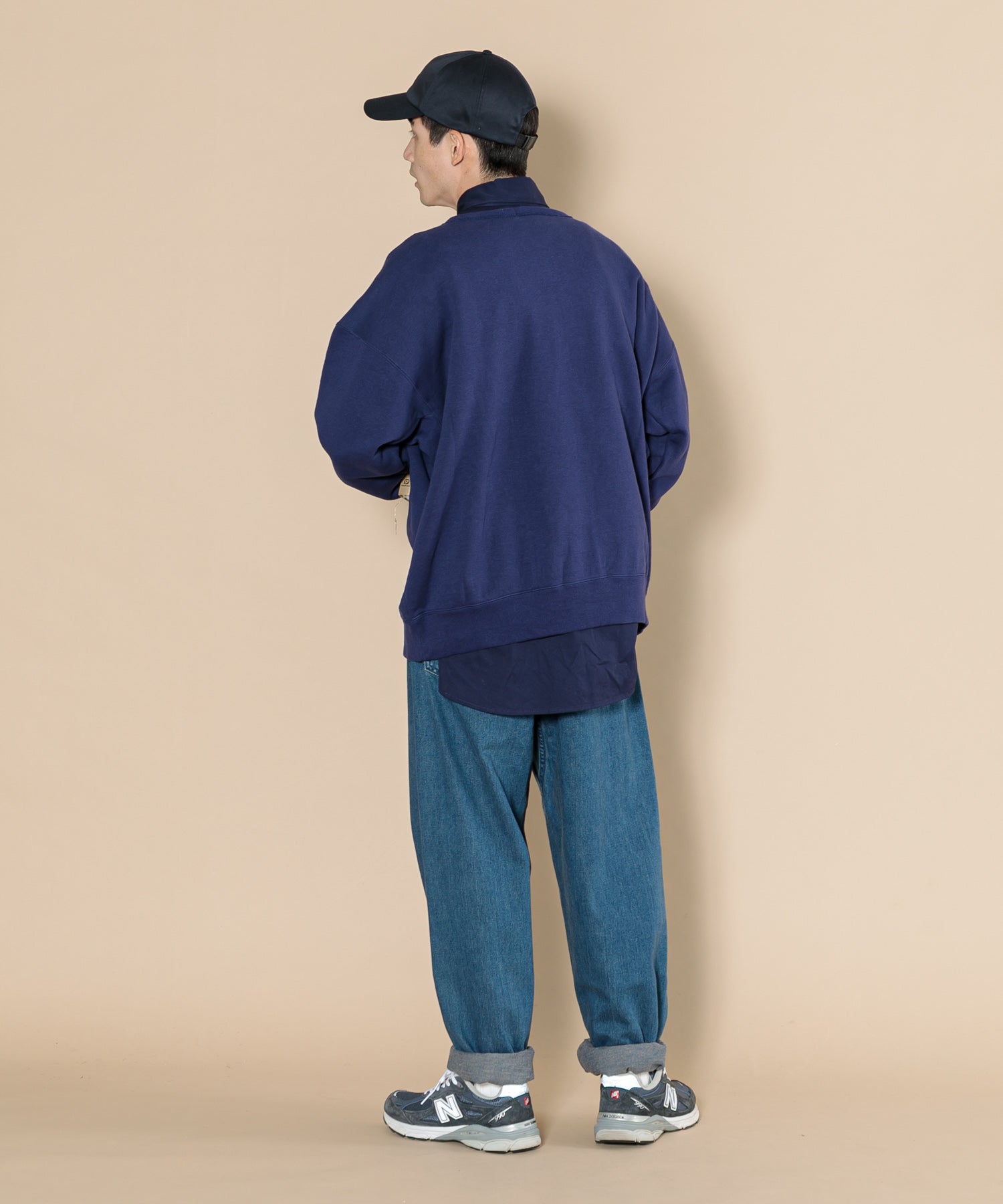 YOUNG & OLSEN TDS 別注SIMPLE V SWEAT OVERSIZE-