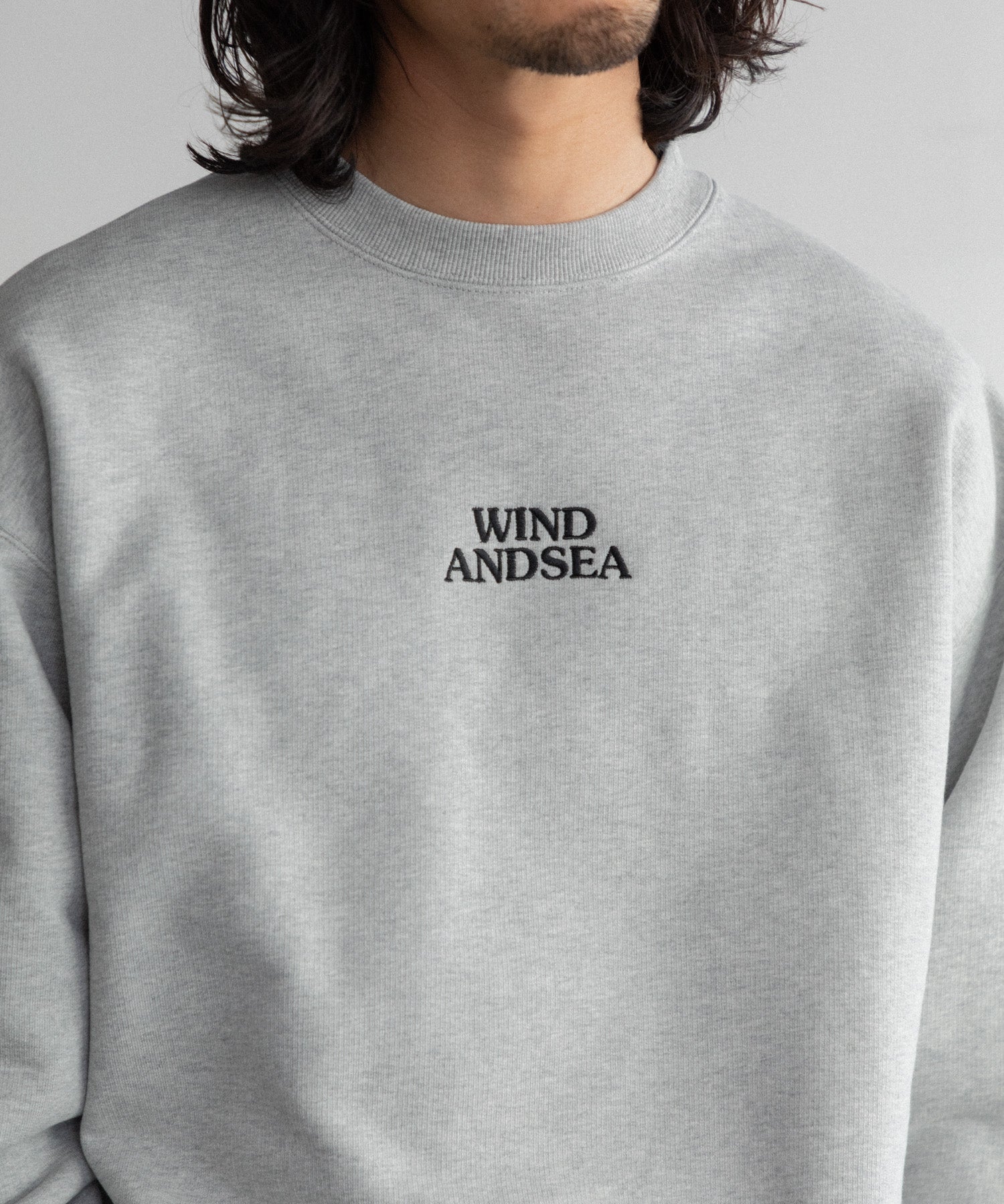 専用 WIND AND SEA Patch Crew Sweater WIND AND SEA Patch Crew Sweater