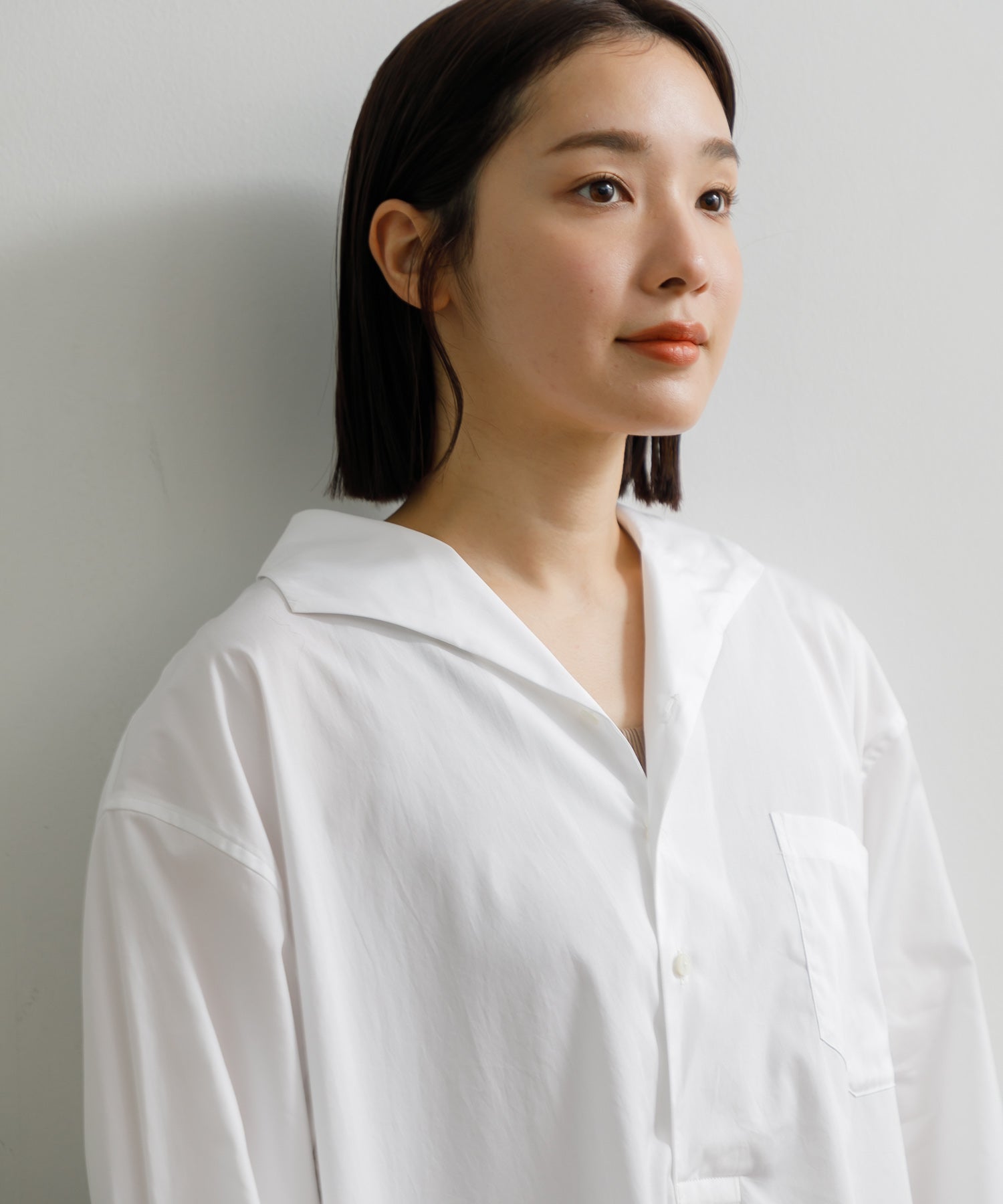 美品▲TICCA ティッカ//シャツワンピース▲ホワイトゆったり TICCA（ティッカ）のワンピース通販｜BEAMS