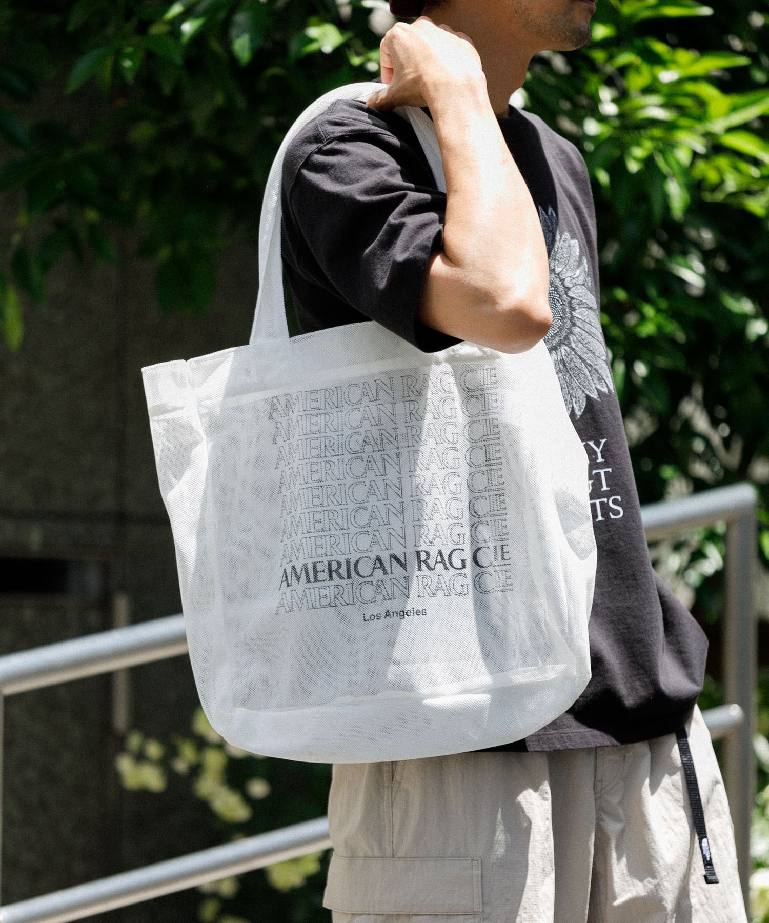 BAYFLOW 赤 BAYFLOW アロハサンタ置物 - メルカリ