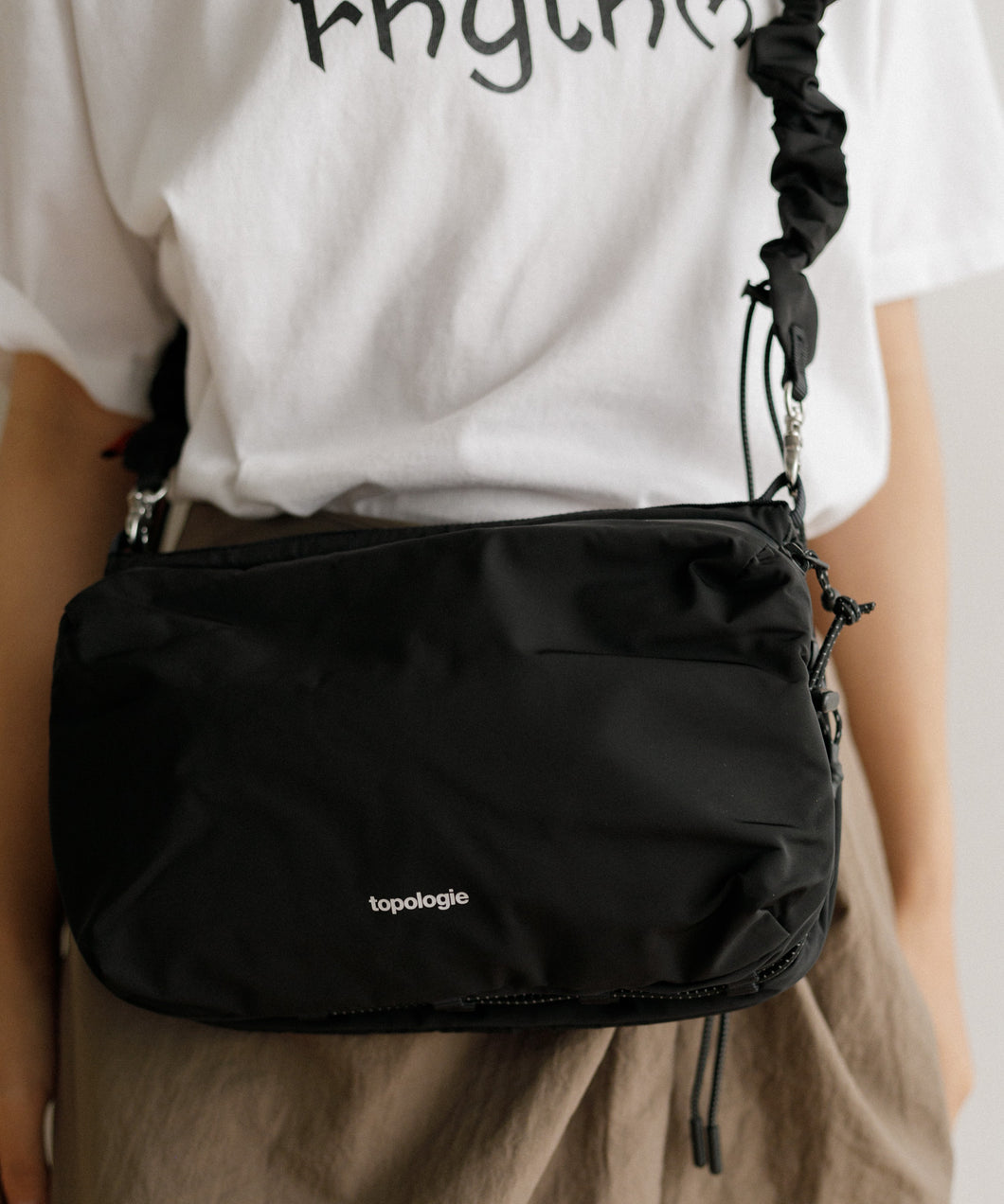 【MEN , WOMEN】Topologie Bottle Sacoche Large ボトルサコッシュ ラージ