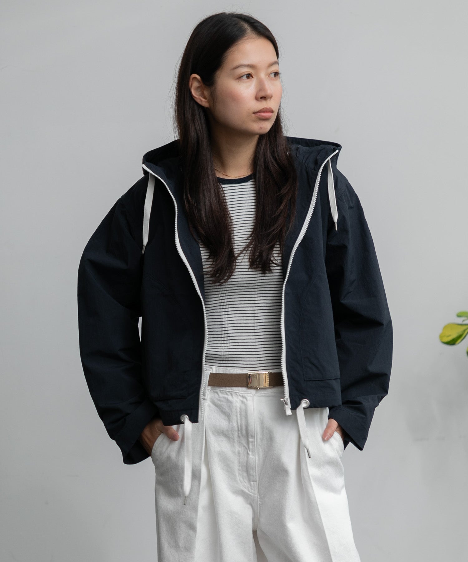 WOMEN'S OUTER – AMERICAN RAG CIE