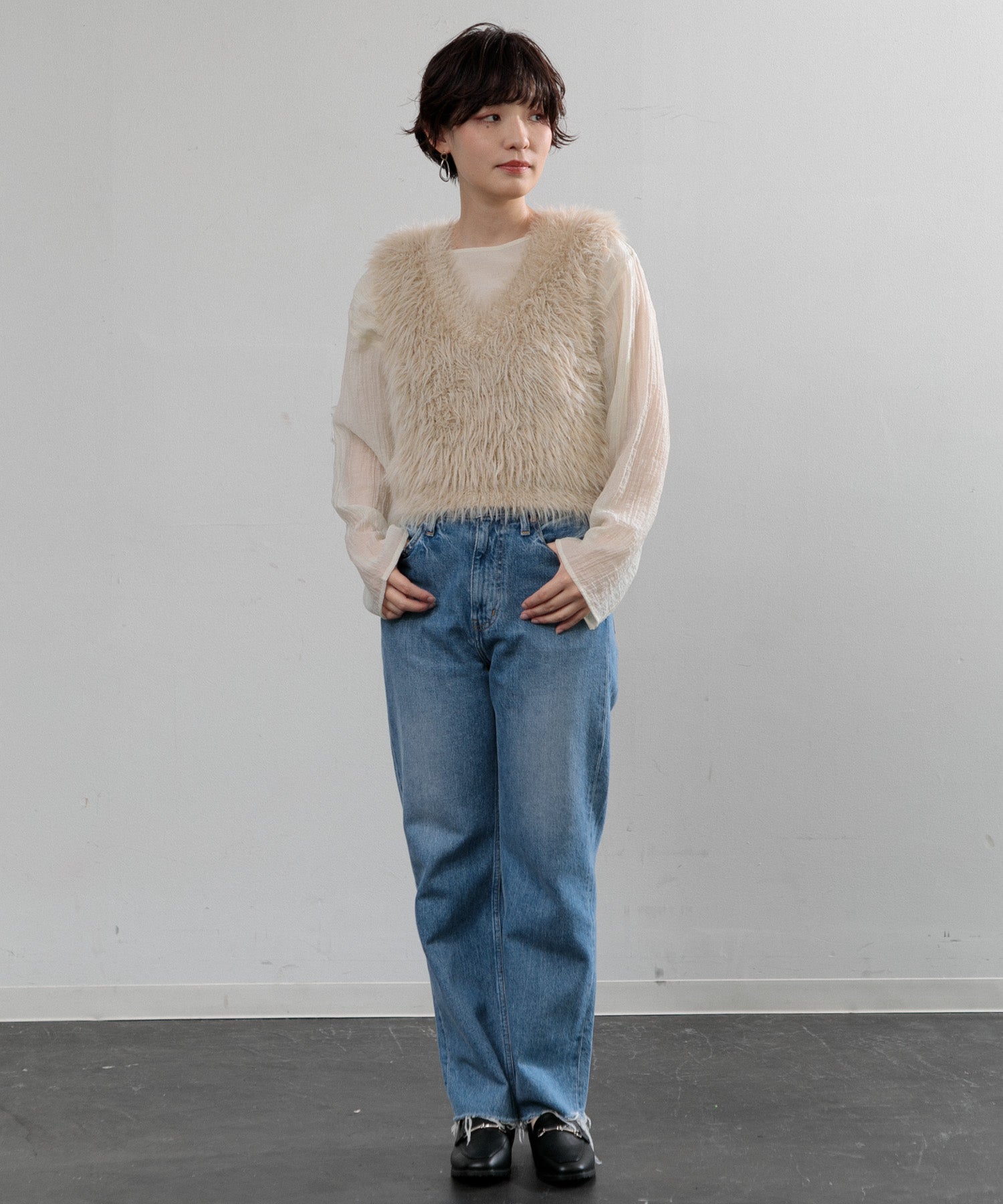 WOMEN】フェザーVネックニットベスト – AMERICAN RAG CIE