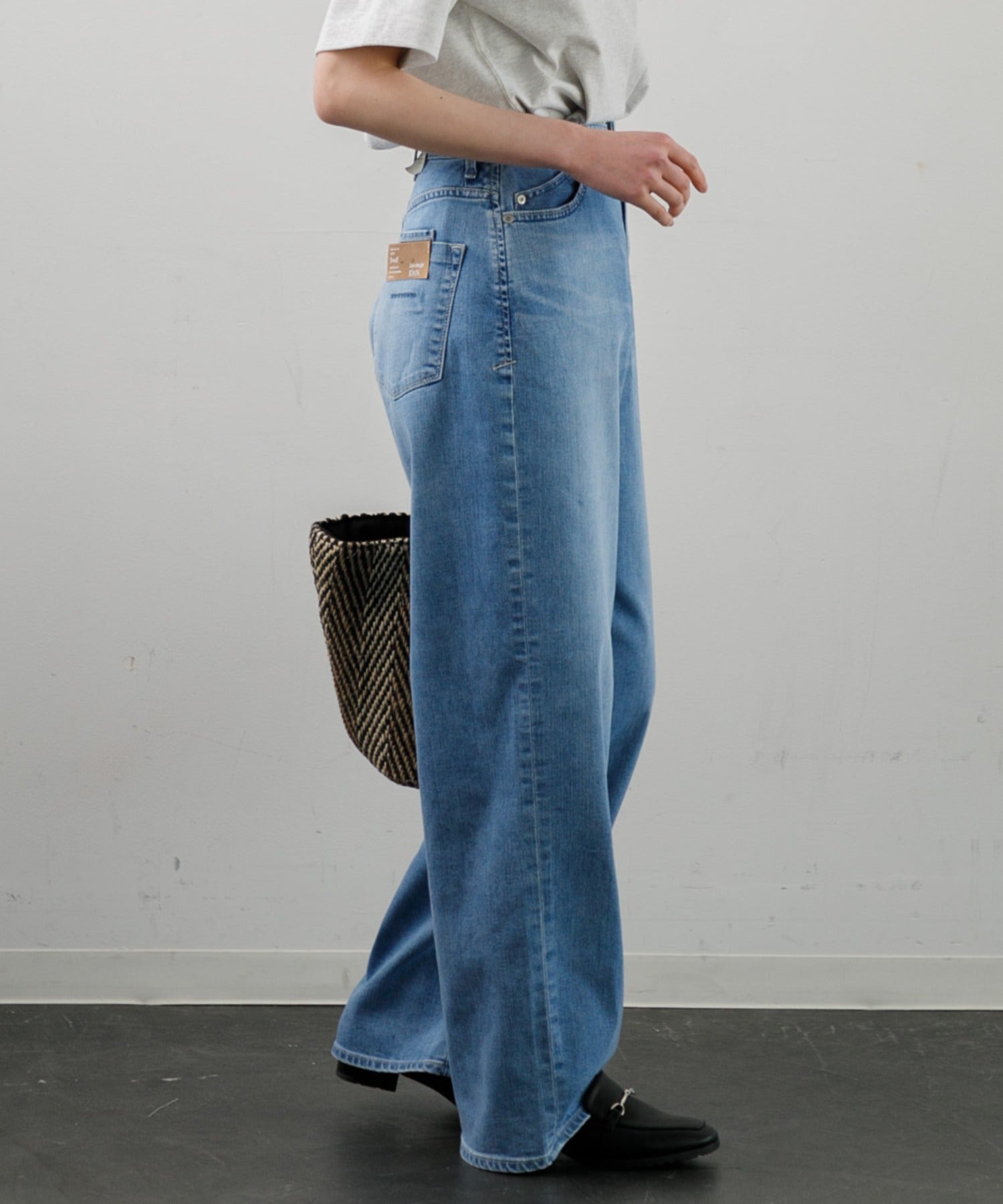 YANUK　ヤヌーク　Really Light　ルーズストレート　JOAN　24 YANUK Really Light ルーズストレート JOAN 24
