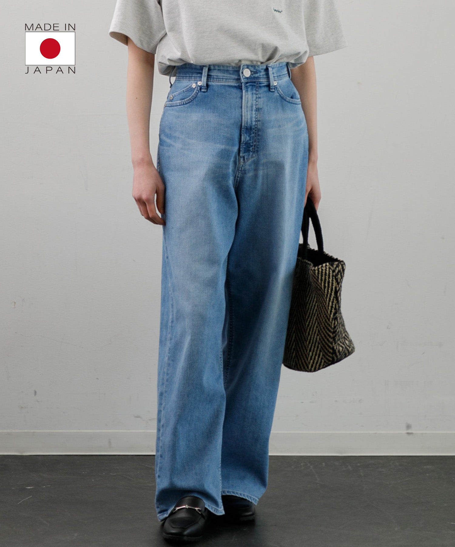 WOMEN】YANUK Really Light ルーズストレート JOAN APS